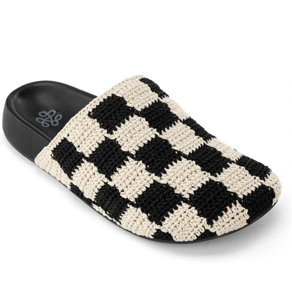 The Sak Checkerboard clog size 8 - Picture 2 of 12